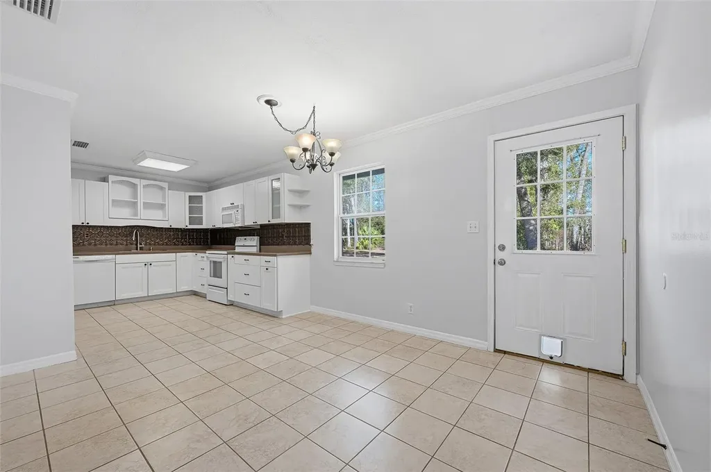 6878 SW 36th Avenue Lake Butler FL 32054