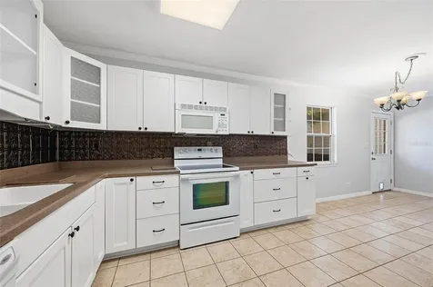 6878 SW 36th Avenue Lake Butler FL 32054