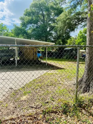 3798 NE 60th Court Silver Springs FL 34488