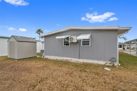 10810 Freedom Drive Port Richey FL 34668