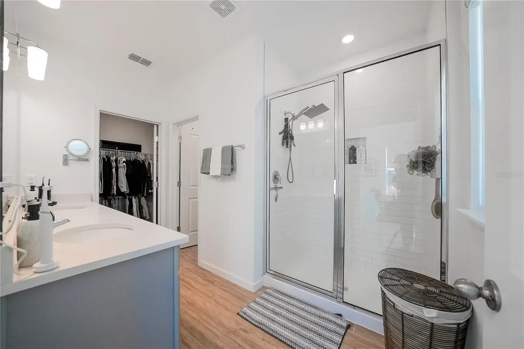 613 Dogfish Lane Debary FL 32713