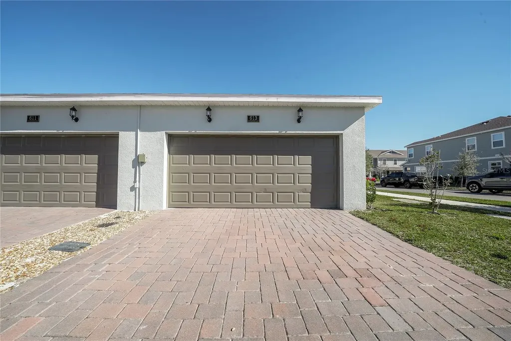 613 Dogfish Lane Debary FL 32713