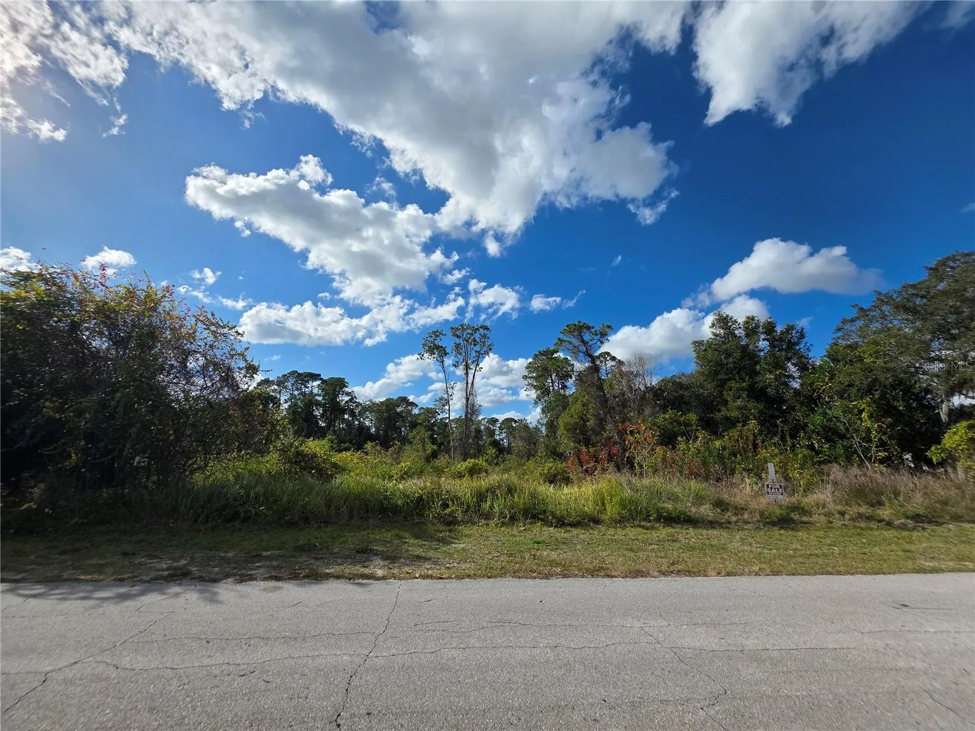 520 W Kingway Drive Deltona FL 32725