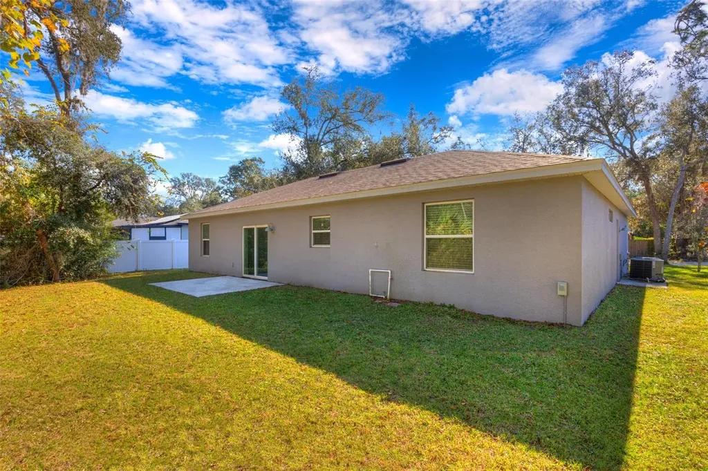 1483 12th Street Orange City FL 32763