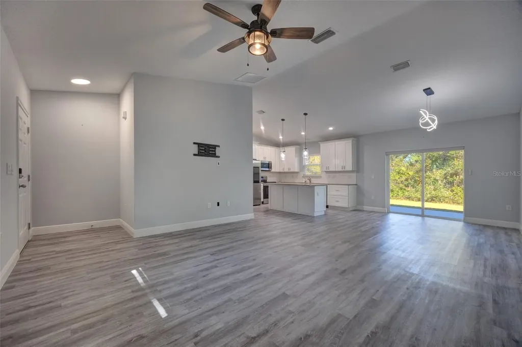 1483 12th Street Orange City FL 32763