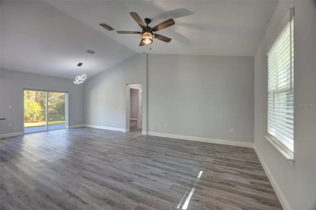 1483 12th Street Orange City FL 32763