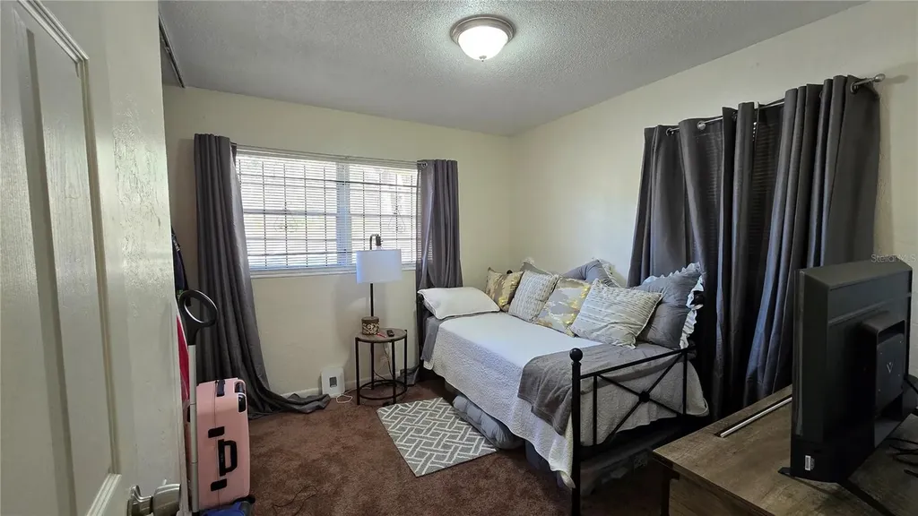 1823 NE 31st Avenue Gainesville FL 32609