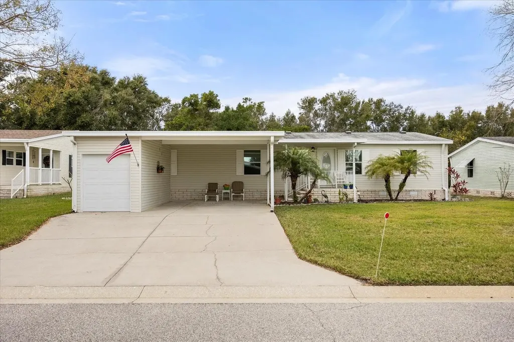 2632 Lake Grassmere Circle Zellwood FL 32798