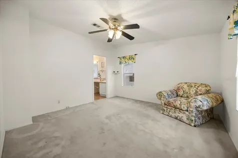 2632 Lake Grassmere Circle Zellwood FL 32798