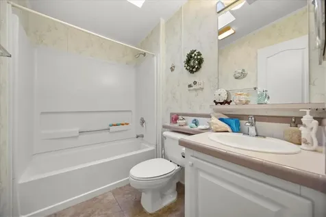 2632 Lake Grassmere Circle Zellwood FL 32798