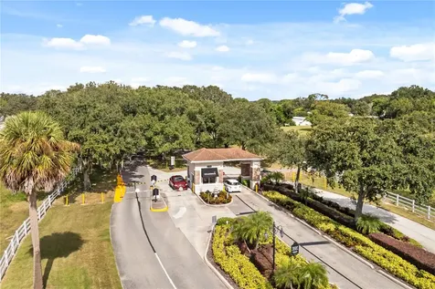 2632 Lake Grassmere Circle Zellwood FL 32798