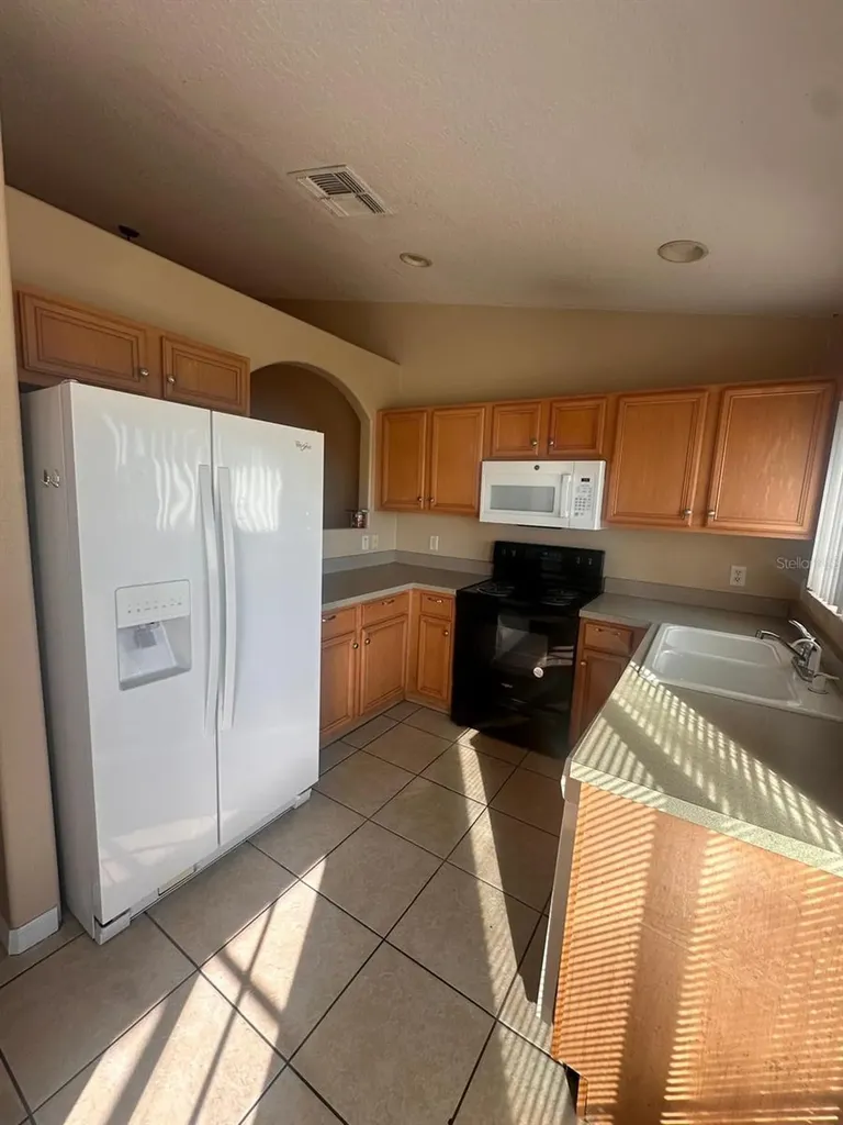 2822 Osprey Cove Place Kissimmee FL 34746