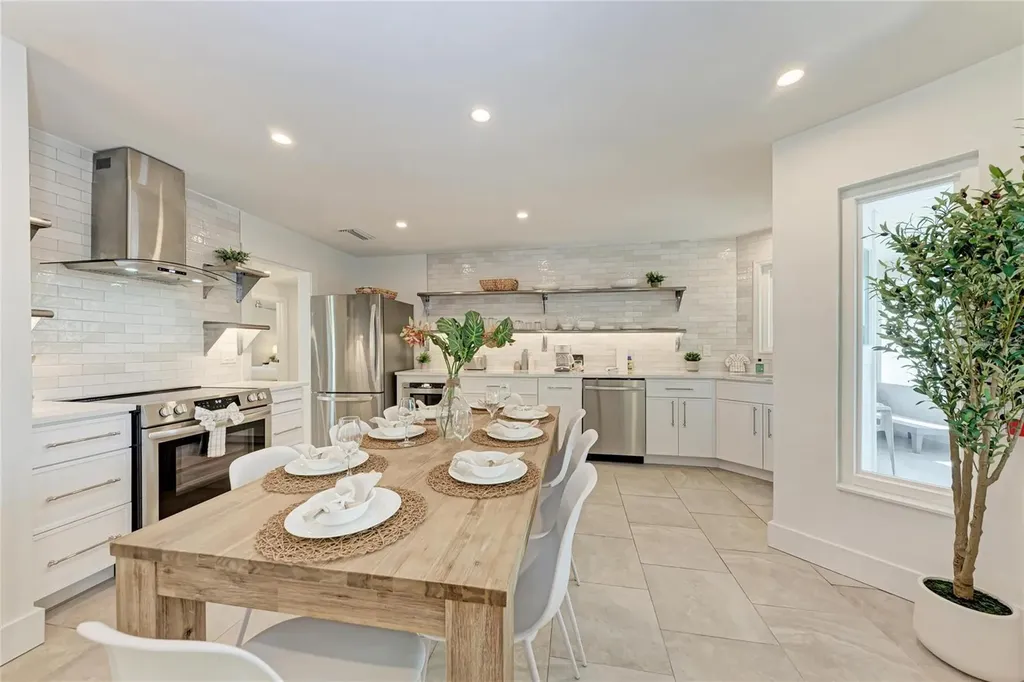 57 N Shore Drive Anna Maria FL 34216