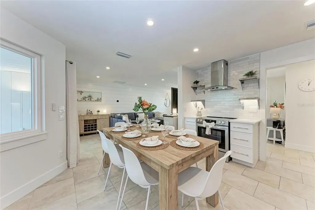 57 N Shore Drive Anna Maria FL 34216