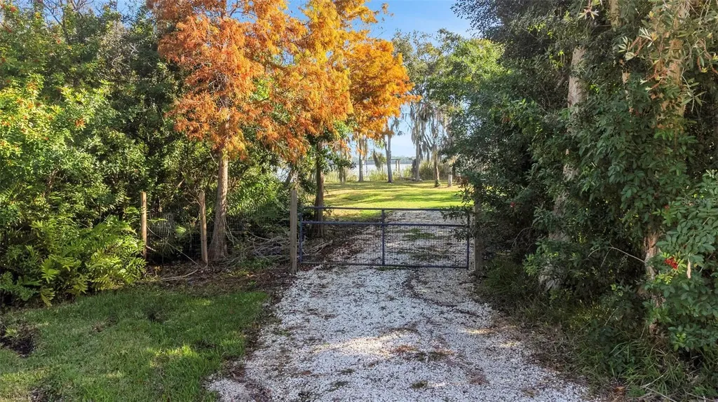 2661 Cyprus Drive Palm Harbor FL 34684