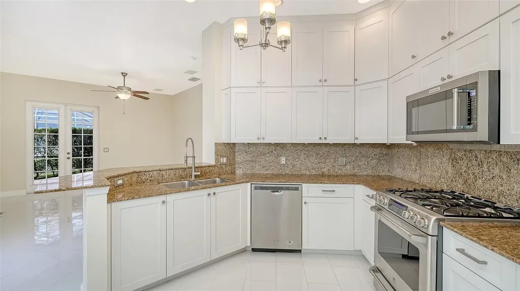 4707 Clipper Drive Bradenton FL 34208