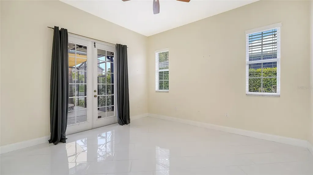 4707 Clipper Drive Bradenton FL 34208