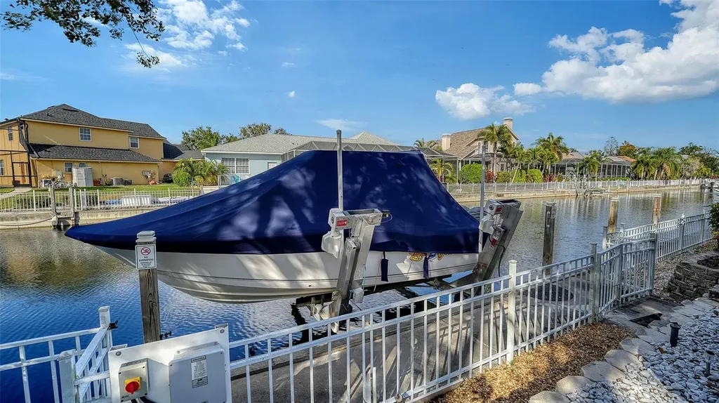 4707 Clipper Drive Bradenton FL 34208
