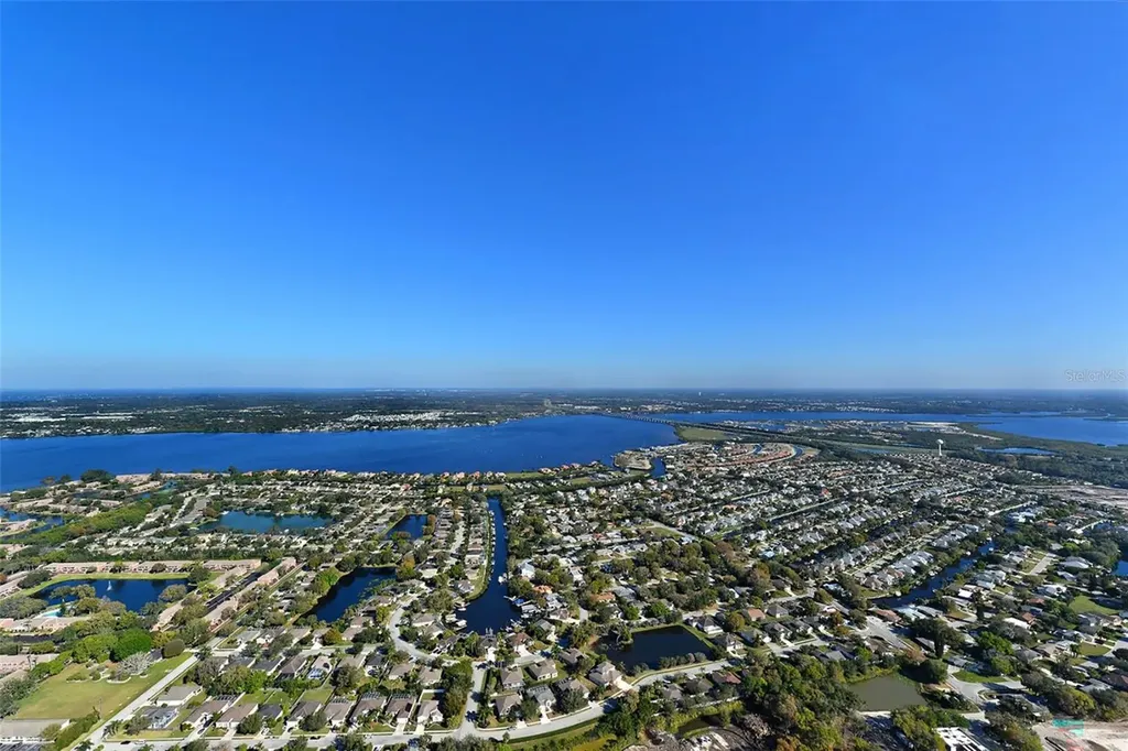 4707 Clipper Drive Bradenton FL 34208