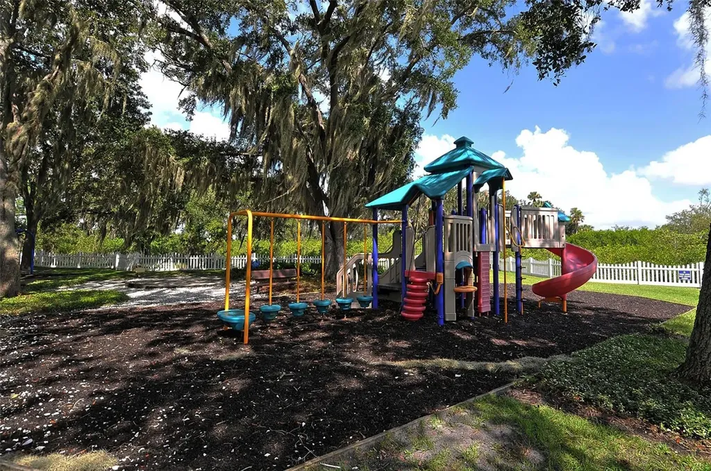 4707 Clipper Drive Bradenton FL 34208