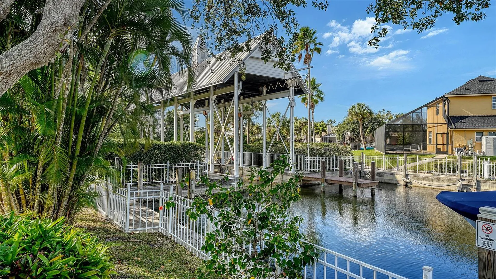 4707 Clipper Drive Bradenton FL 34208