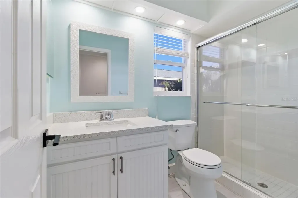 2502 Avenue B Bradenton Beach FL 34217