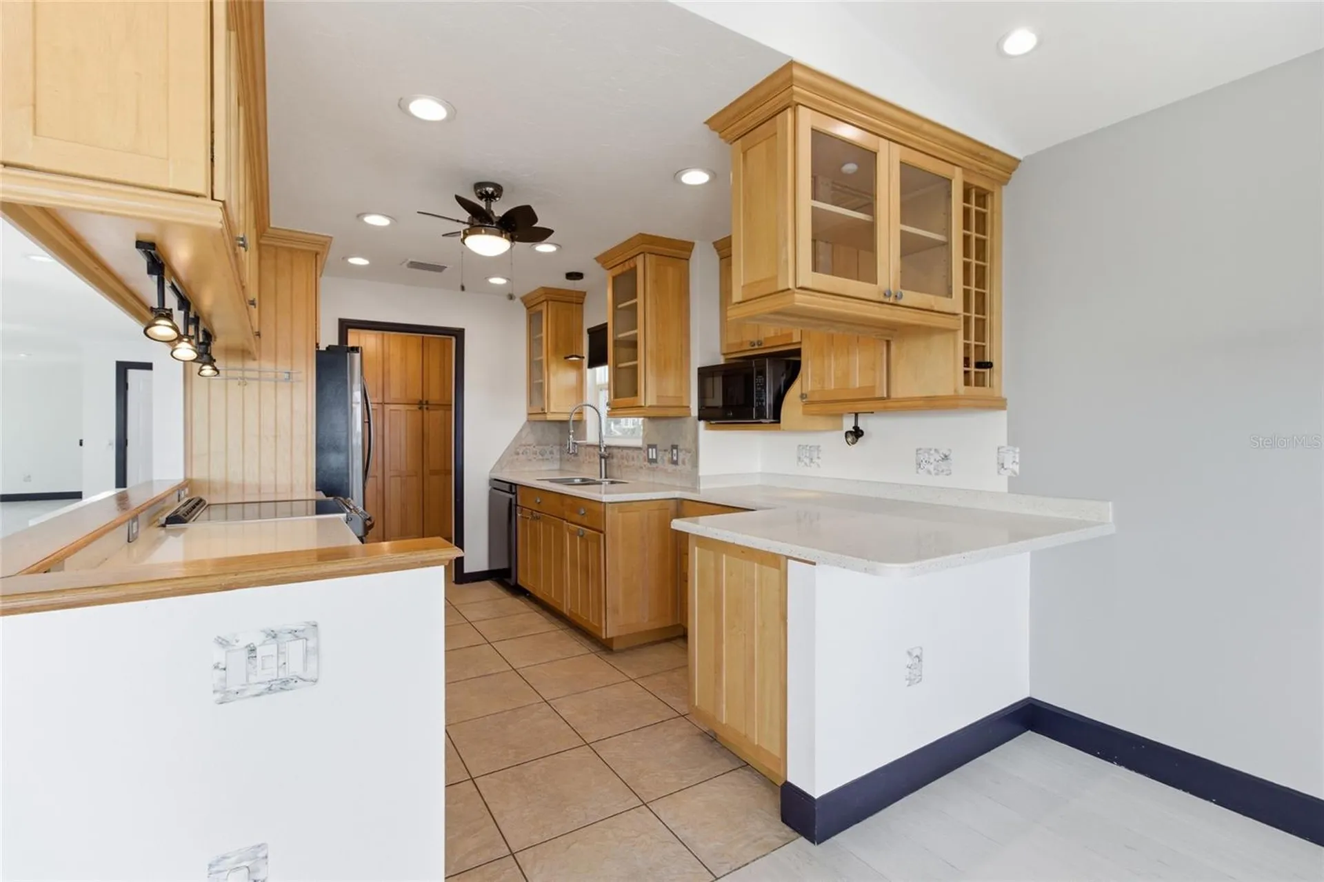 2502 Avenue B Bradenton Beach FL 34217