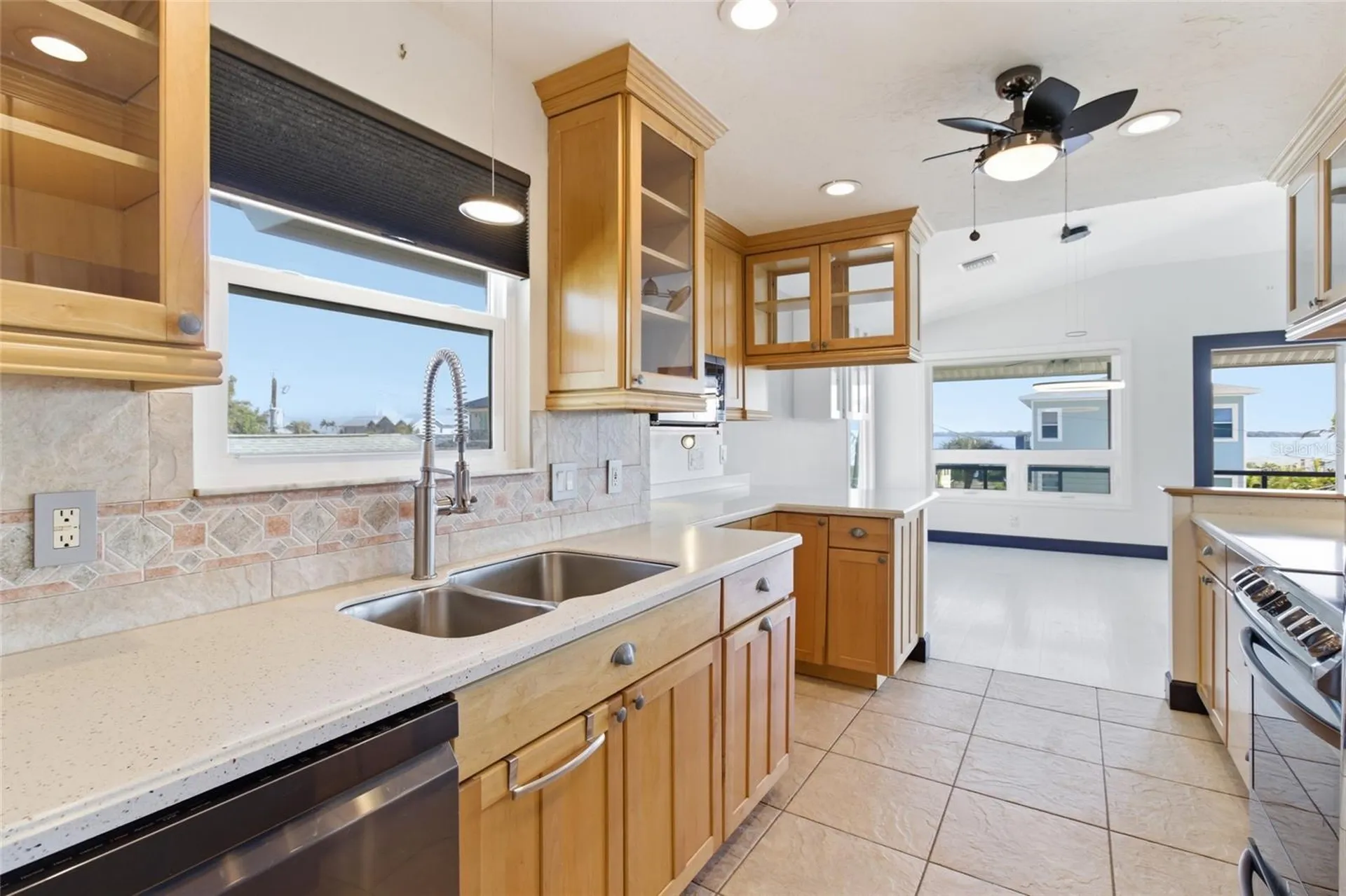 2502 Avenue B Bradenton Beach FL 34217