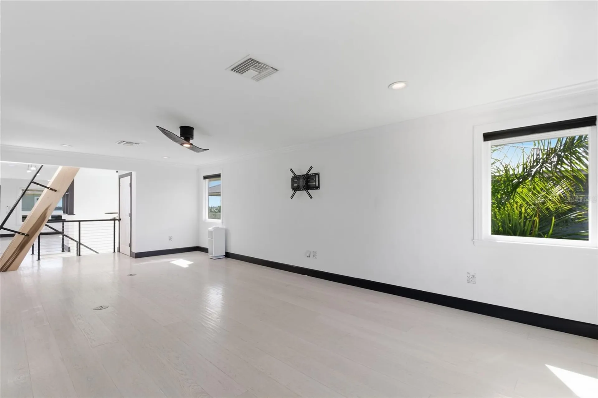2502 Avenue B Bradenton Beach FL 34217
