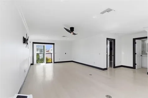 2502 Avenue B Bradenton Beach FL 34217