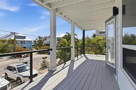 2502 Avenue B Bradenton Beach FL 34217