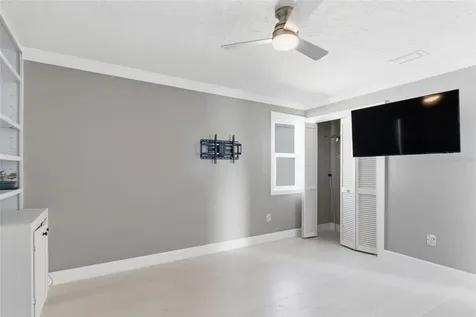 2502 Avenue B Bradenton Beach FL 34217