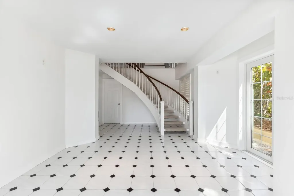 45 Seawatch Lake Drive Boca Grande FL 33921