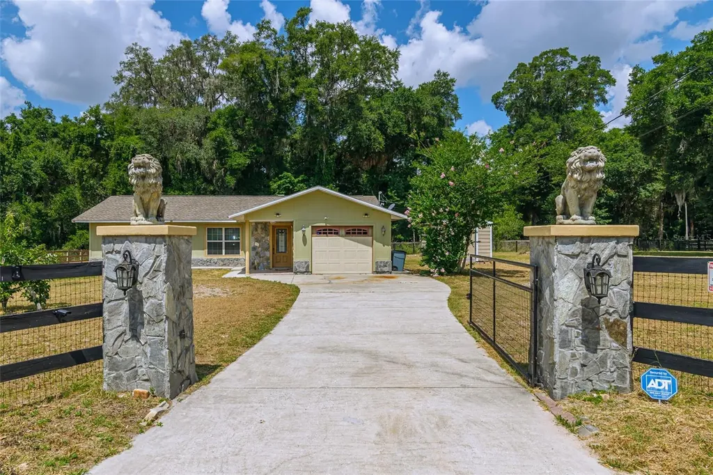 13300 NE 38th Avenue Anthony FL 32617