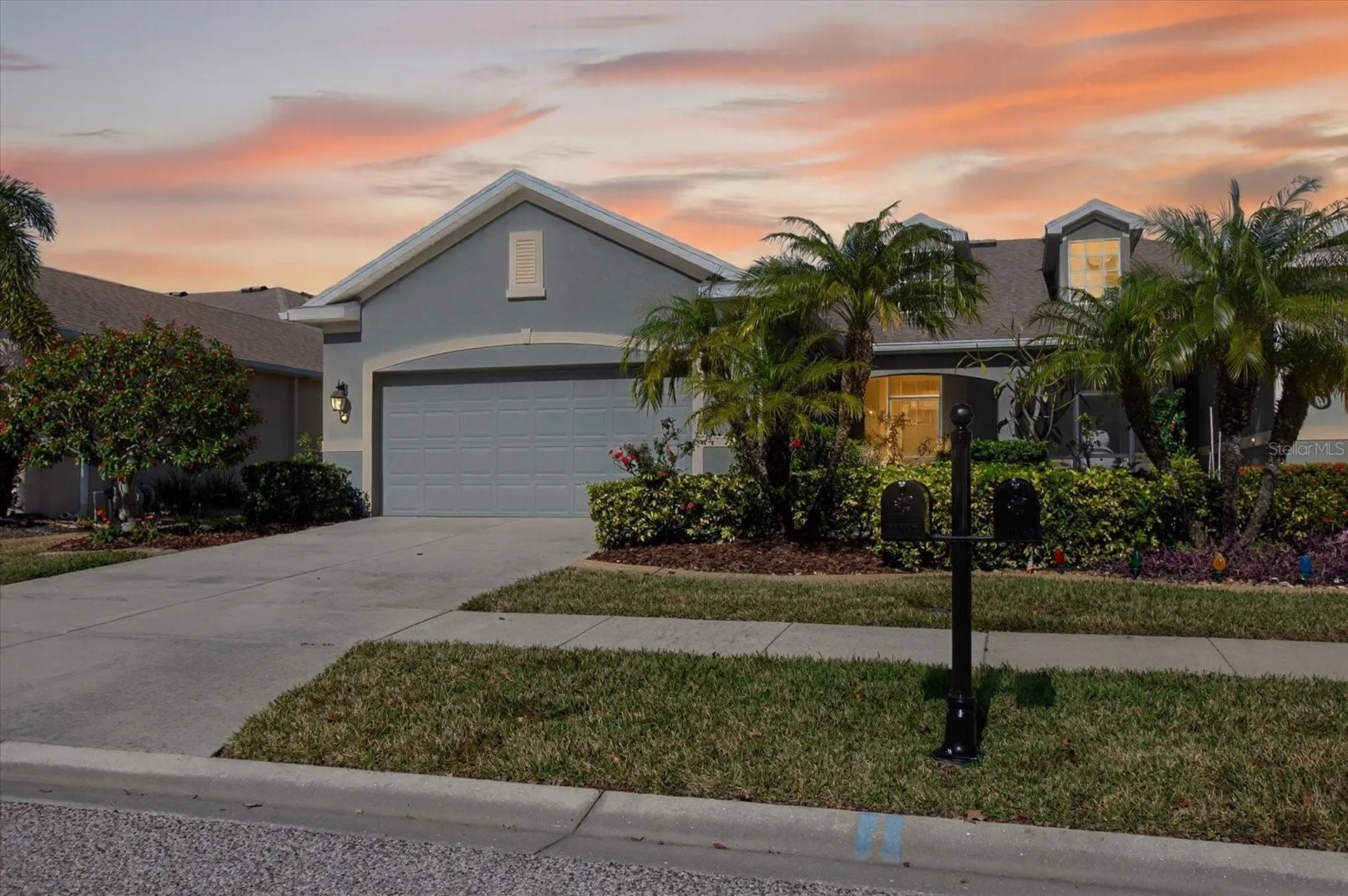 2153 Barracuda Court Holiday FL 34691