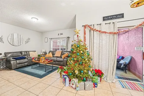 3081 Beach Palm Avenue Kissimmee FL 34747
