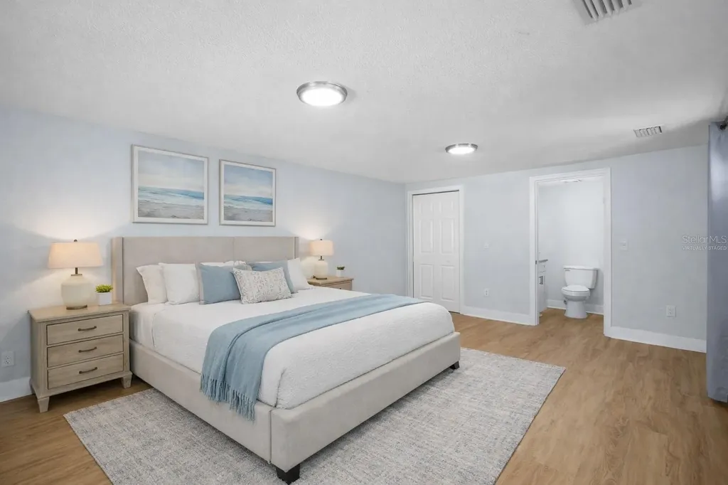 2606 W Henry Avenue Tampa FL 33614