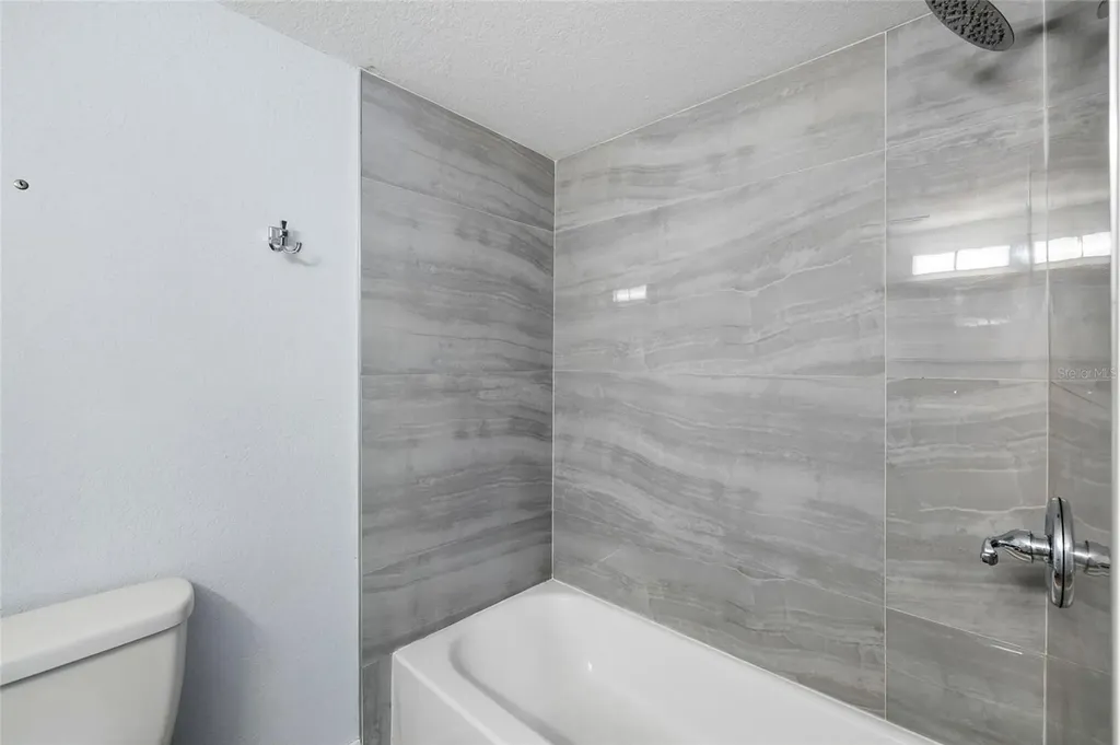 2606 W Henry Avenue Tampa FL 33614