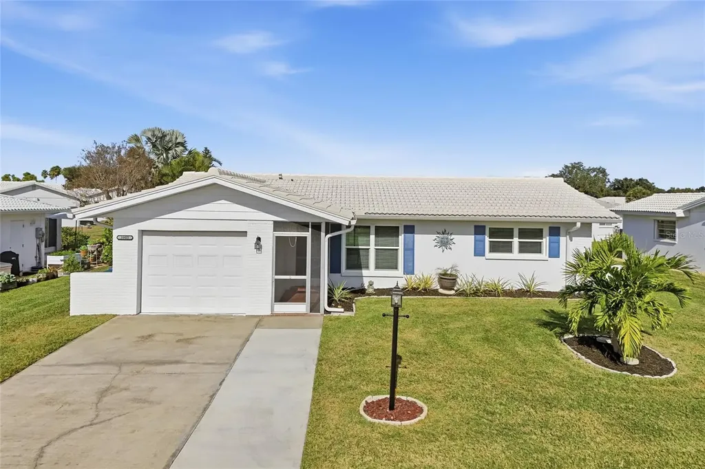 3905 Joyce Drive Bradenton FL 34208