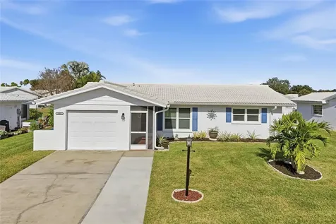 3905 Joyce Drive Bradenton FL 34208