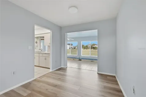 3905 Joyce Drive Bradenton FL 34208