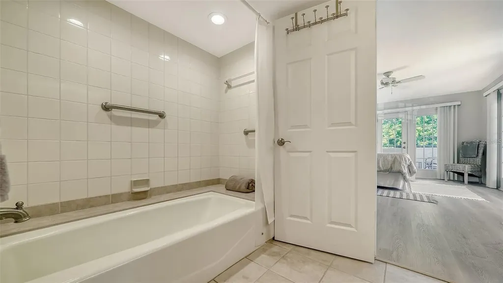 835 S Osprey Avenue Sarasota FL 34236