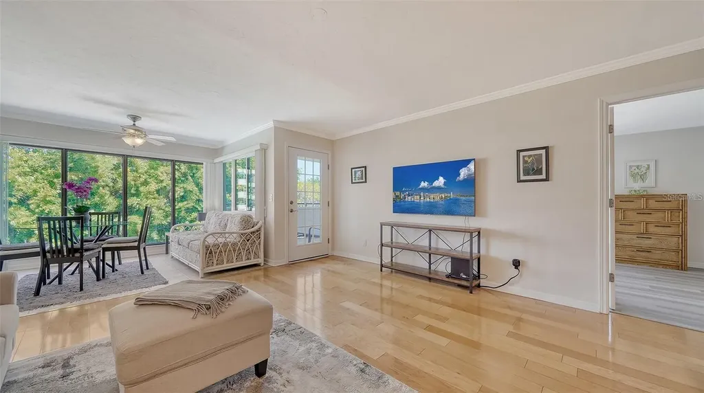 835 S Osprey Avenue Sarasota FL 34236