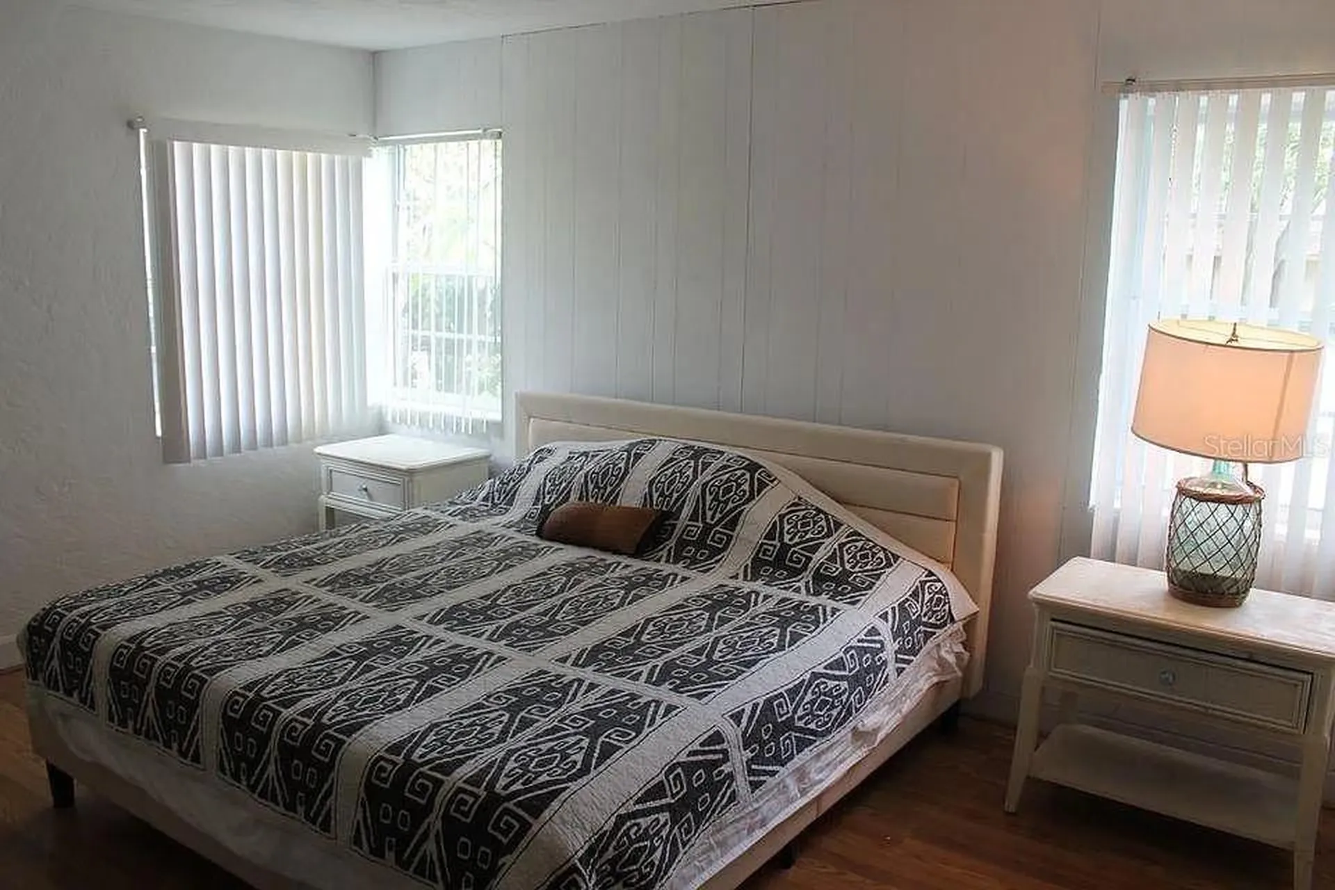 1005 16th Street N St Petersburg FL 33705