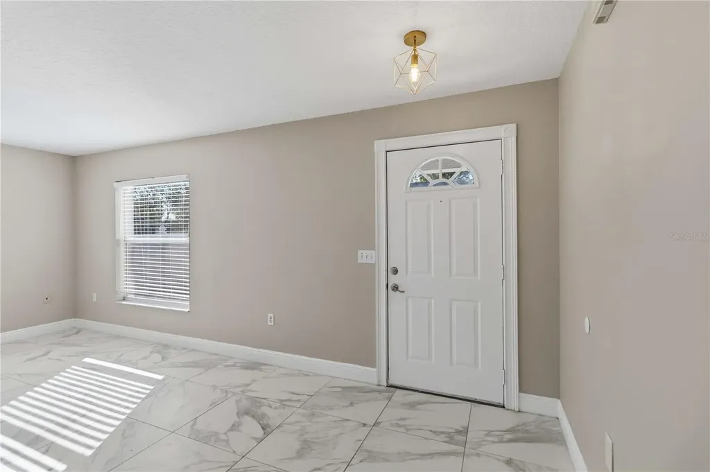1514 Wisconsin Avenue St Cloud FL 34769