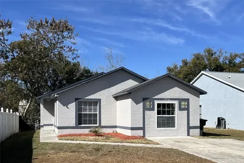 1514 Wisconsin Avenue St Cloud FL 34769