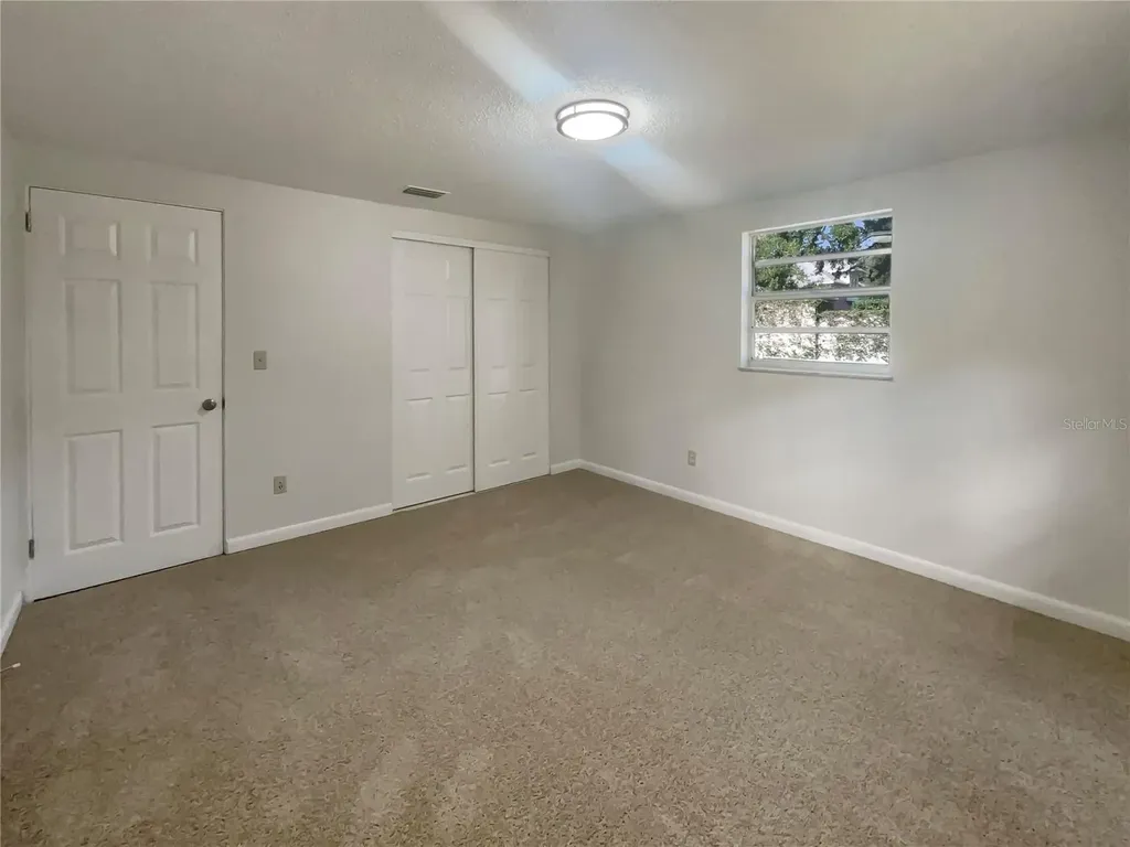 16423 Lake Byrd Drive Tampa FL 33618