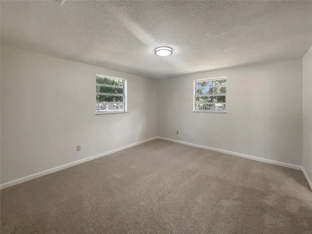 16423 Lake Byrd Drive Tampa FL 33618