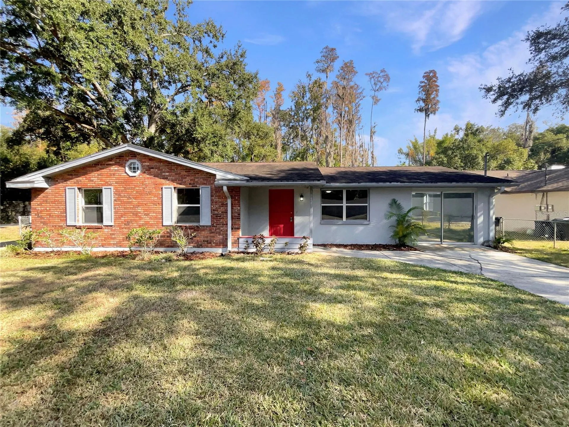 16423 Lake Byrd Drive Tampa FL 33618