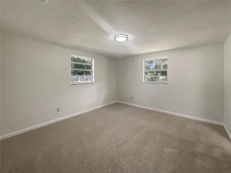 16423 Lake Byrd Drive Tampa FL 33618